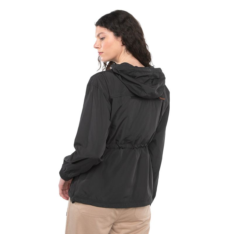 Chaqueta-Liviana-Transformable-Mochila-Mujer-|-Coliseum-Chile